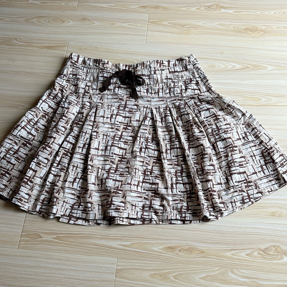 VTG Old Navy Brown Abstract Print Pleated Mini Skirt- Size 16